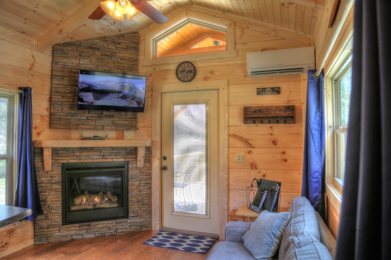 Frank'S Landing Villa Topton Luaran gambar